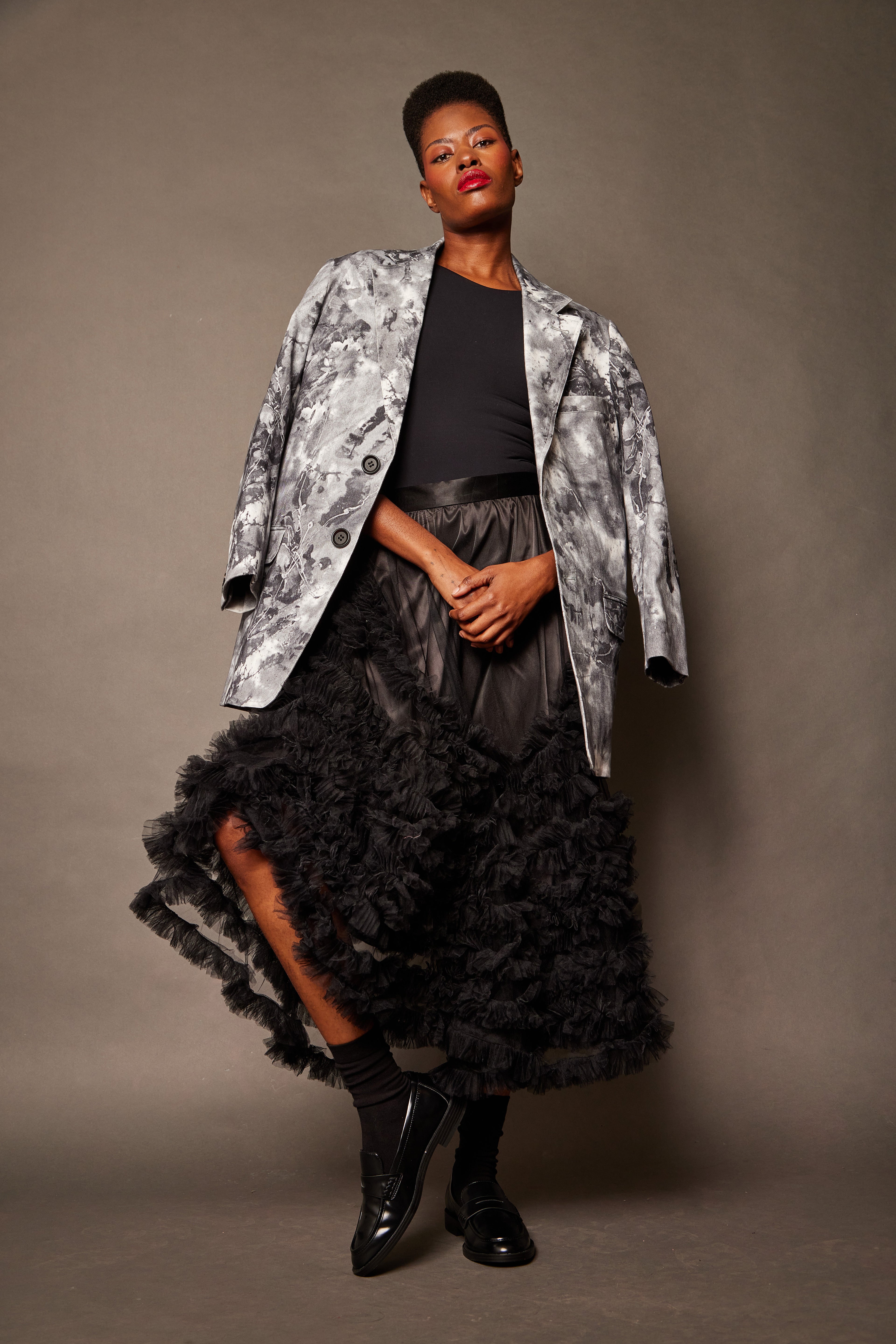 Cascade Skirt — Obsidian